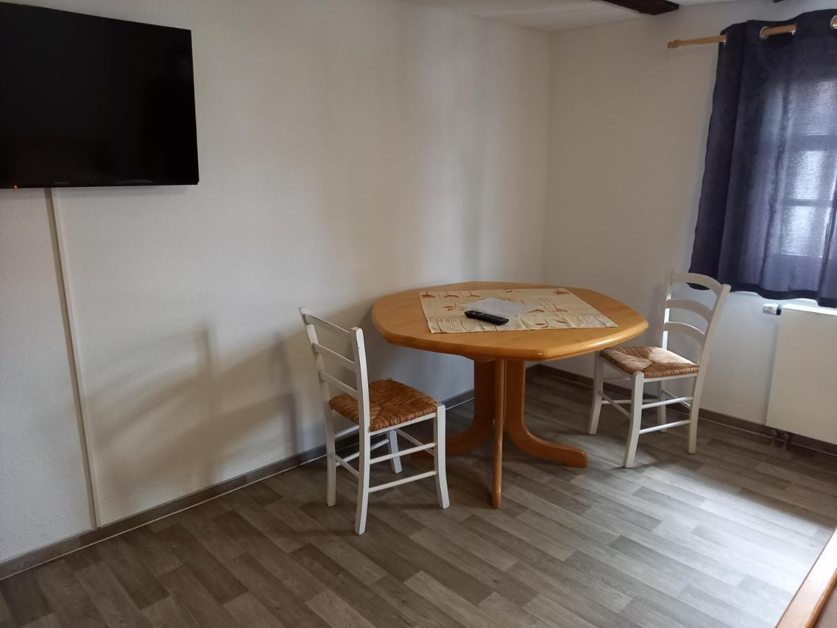 Hotel Wollroeder Krug Guxhagen Exteriér fotografie