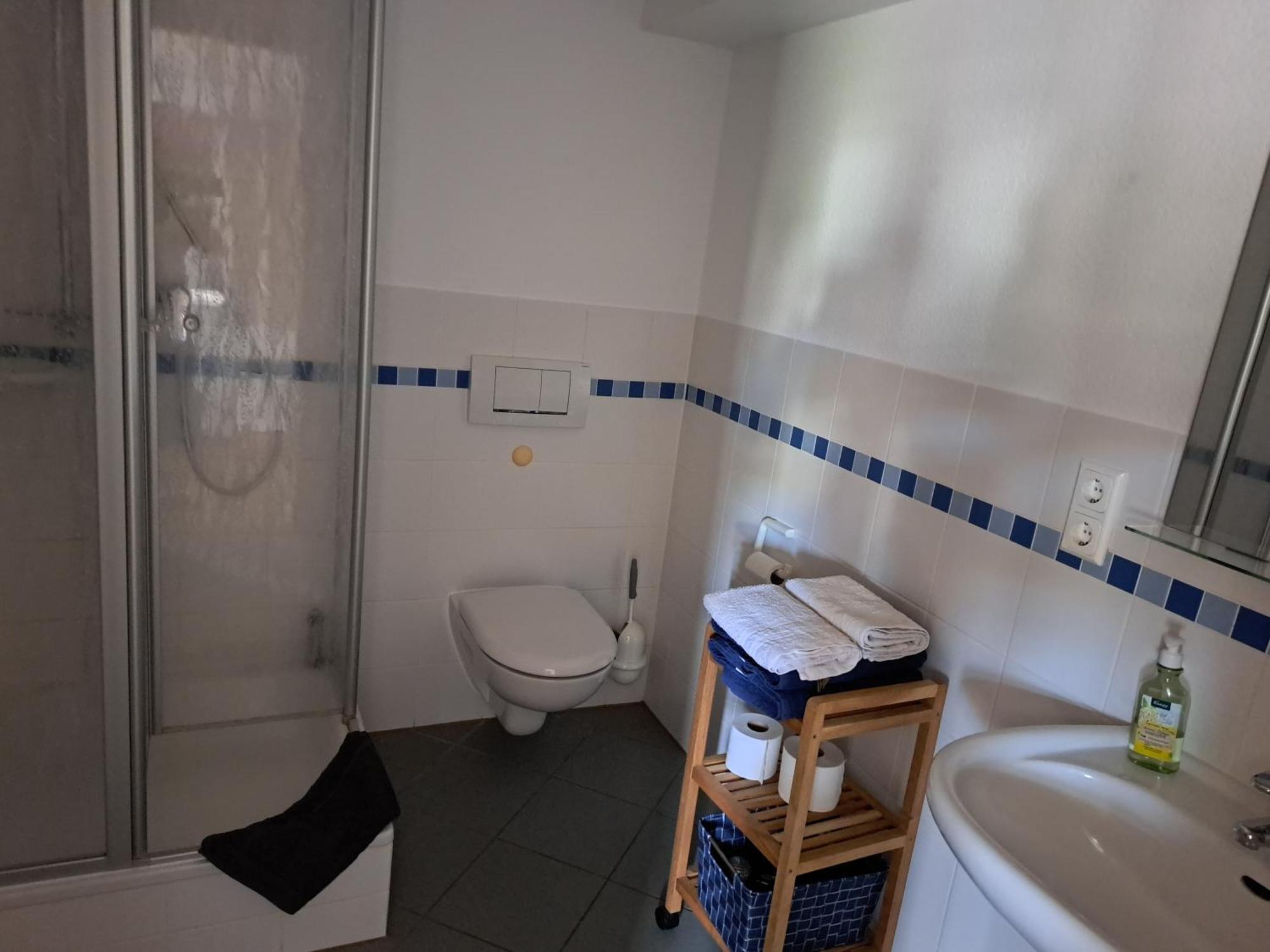 Hotel Wollroeder Krug Guxhagen Exteriér fotografie
